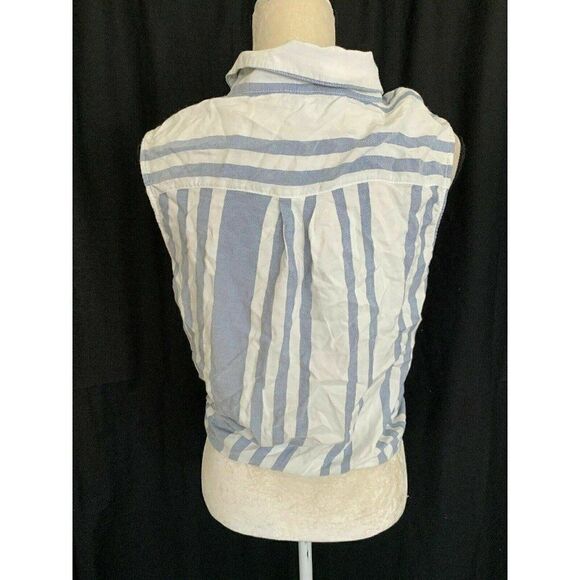 Cupcakes & Cashmere Striped crop tank top - Picture 4 of 6
